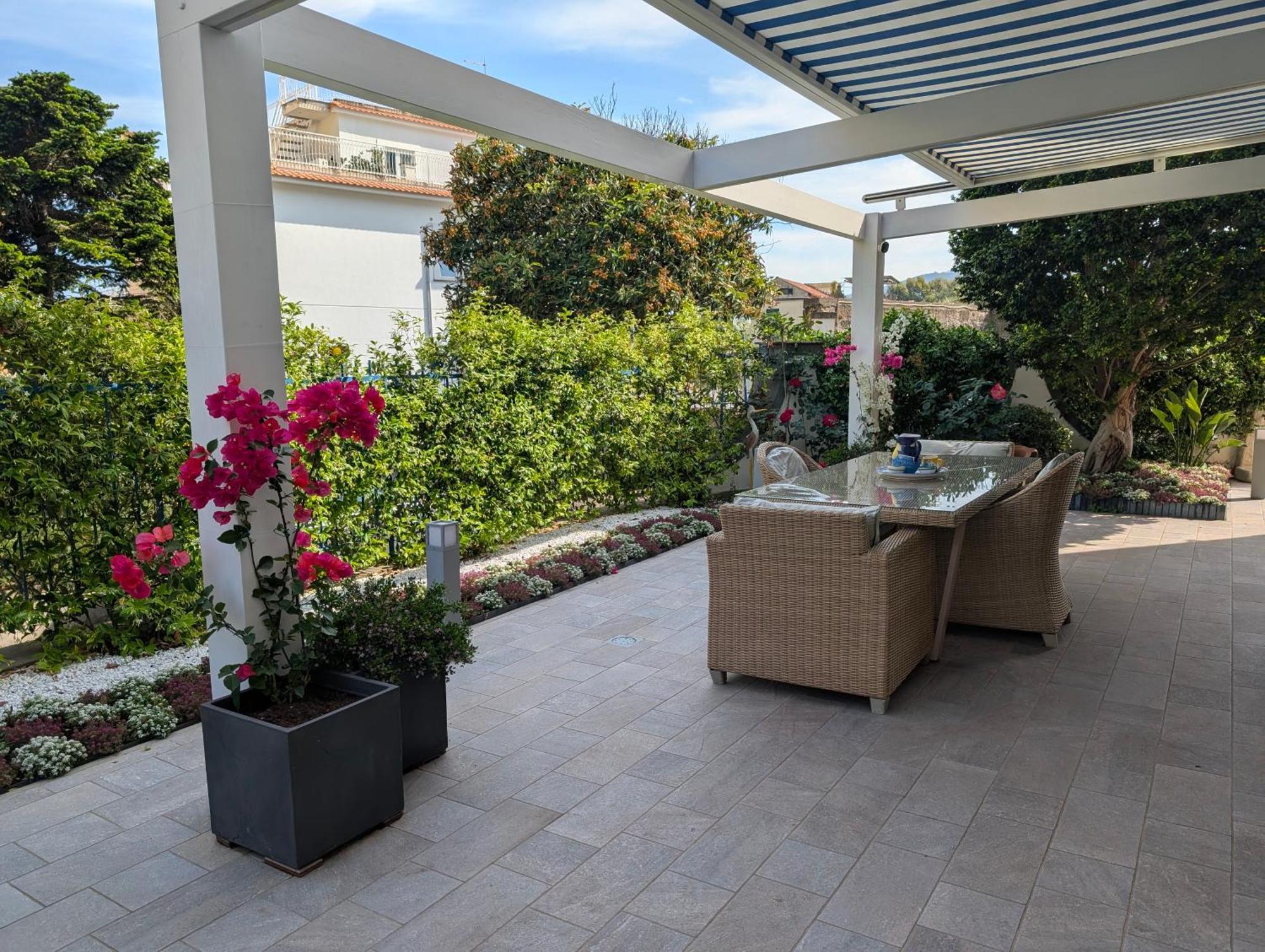 Sorrento Garden Room Exteriér fotografie
